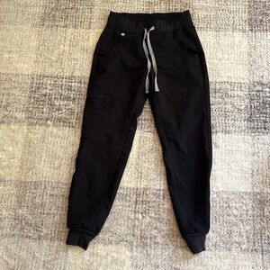 Figs black jogger scrubs